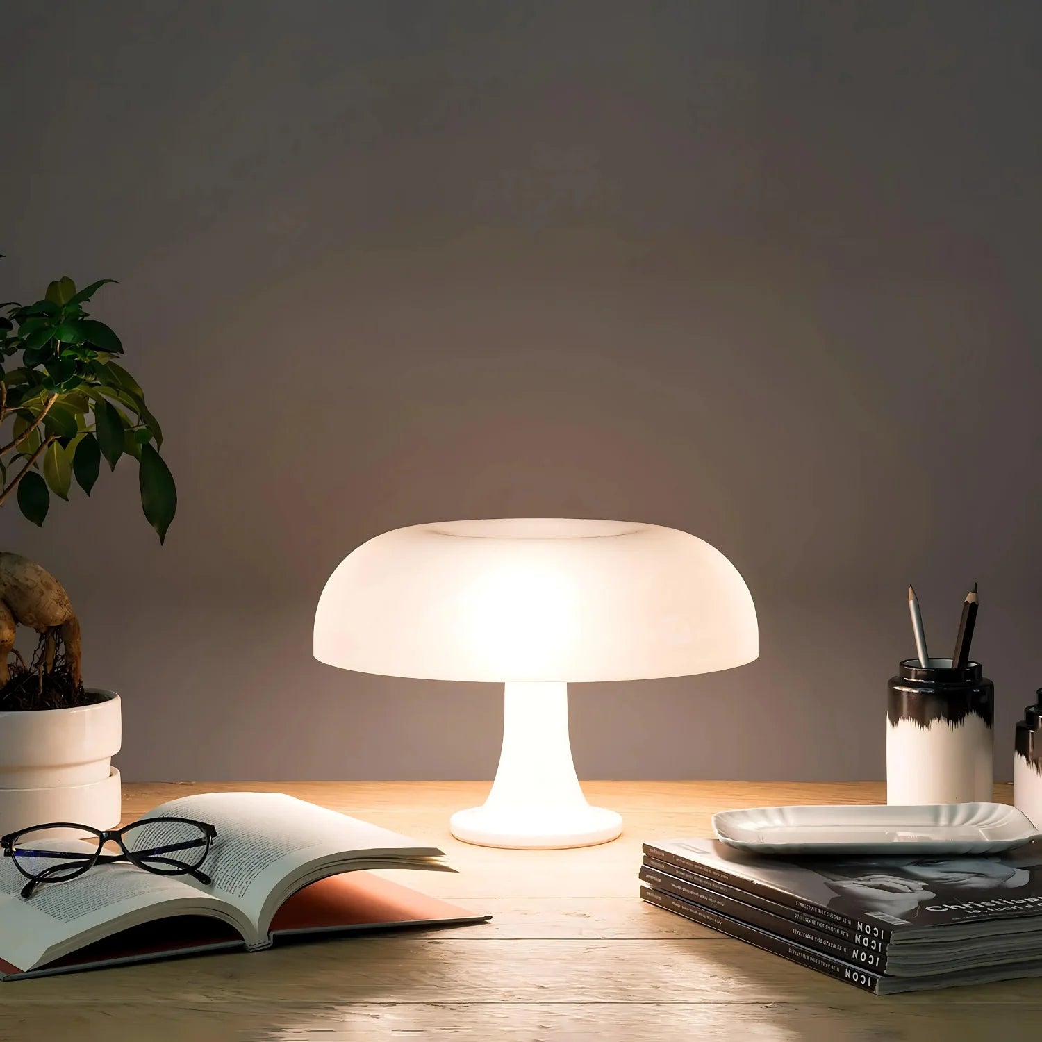 Oyster Mushroom Burst Table Lamp