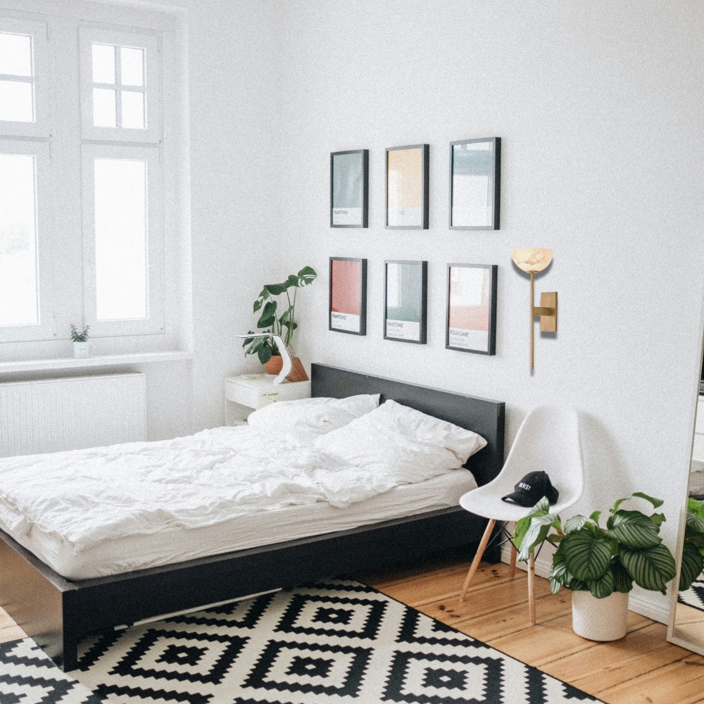 Lunara Glow Alabaster Brass Minimalist Wall Lamp