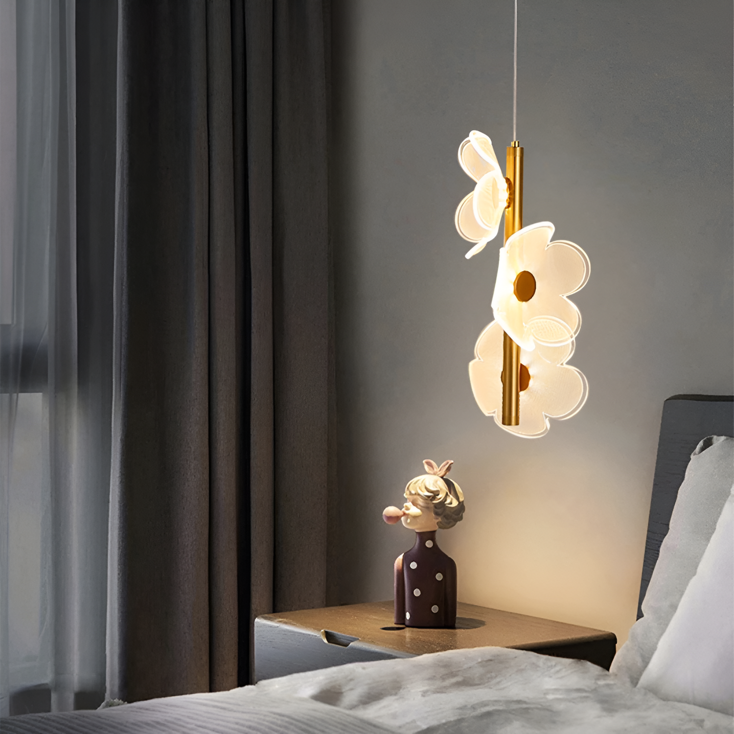 The Glow of Flowers Pendant Lamp