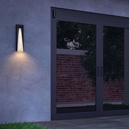 Modern Rectangular Metal IP65 Waterproof Outdoor Wall Lamp