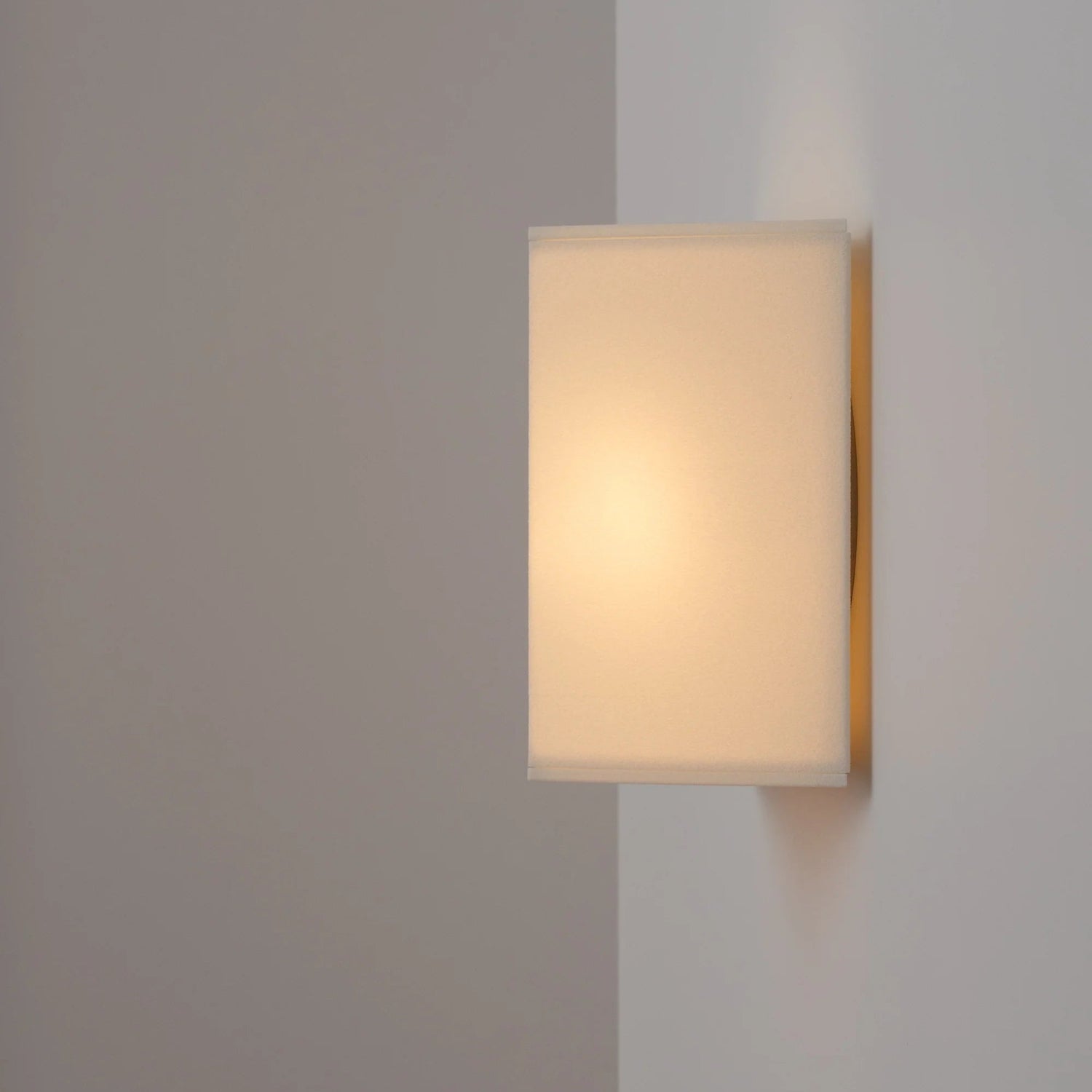 Zenform Glow Japanese Wabi-Sabi Fabric Wall Lamp