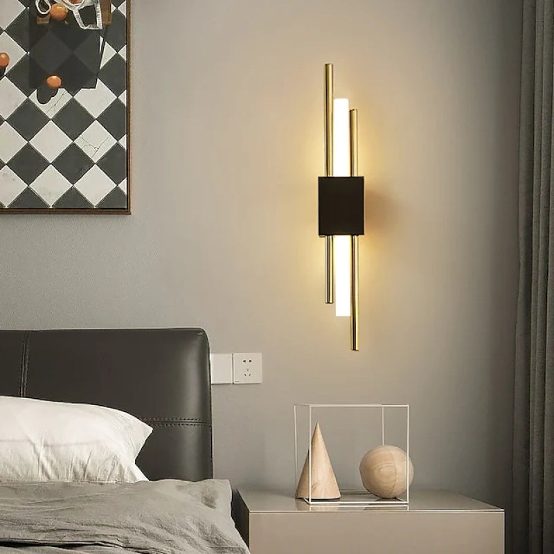 LuminArt - Stylish Black/Gold LED Lamp