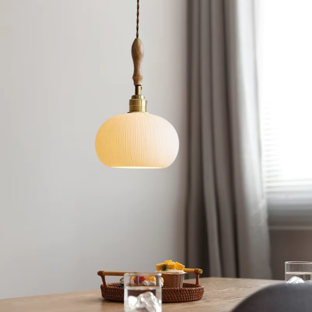 Lampe en céramique inspirée du Japandi