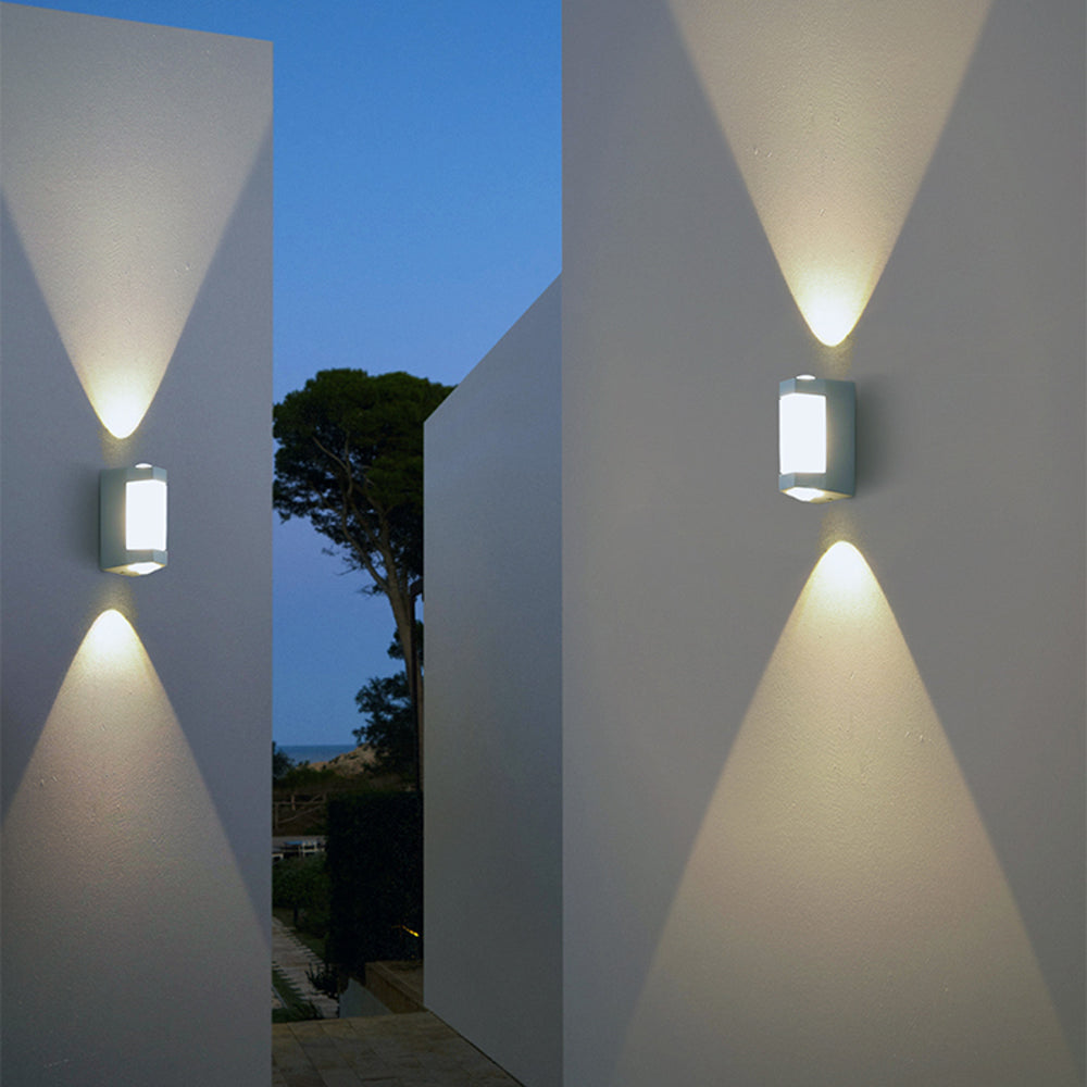 Lampada da parete esterna in acrilico Nordic Up Down IP65 impermeabile