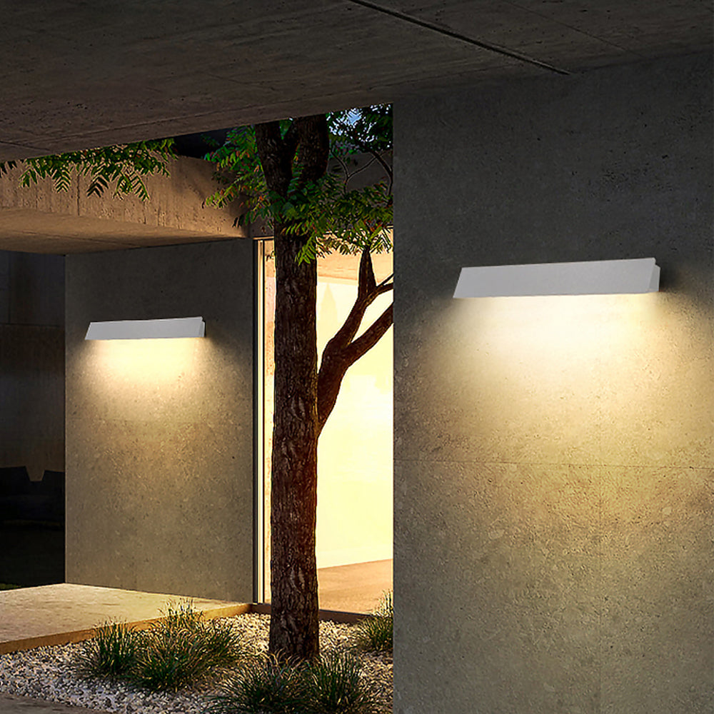 Industrial Linear Metal IP65 Waterproof Outdoor Wall Lamp