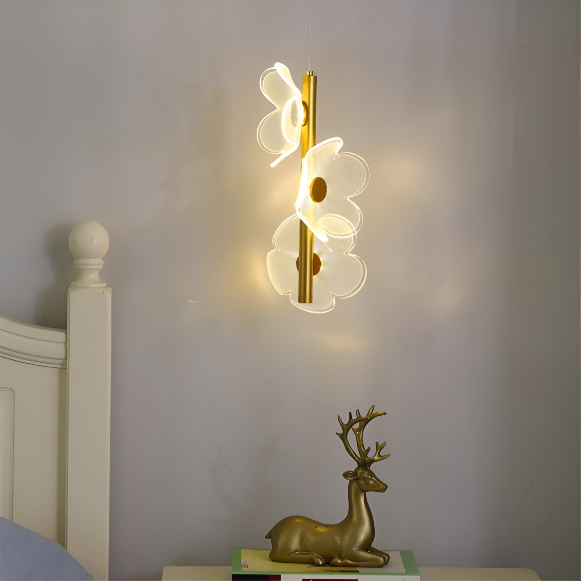 The Glow of Flowers Pendant Lamp