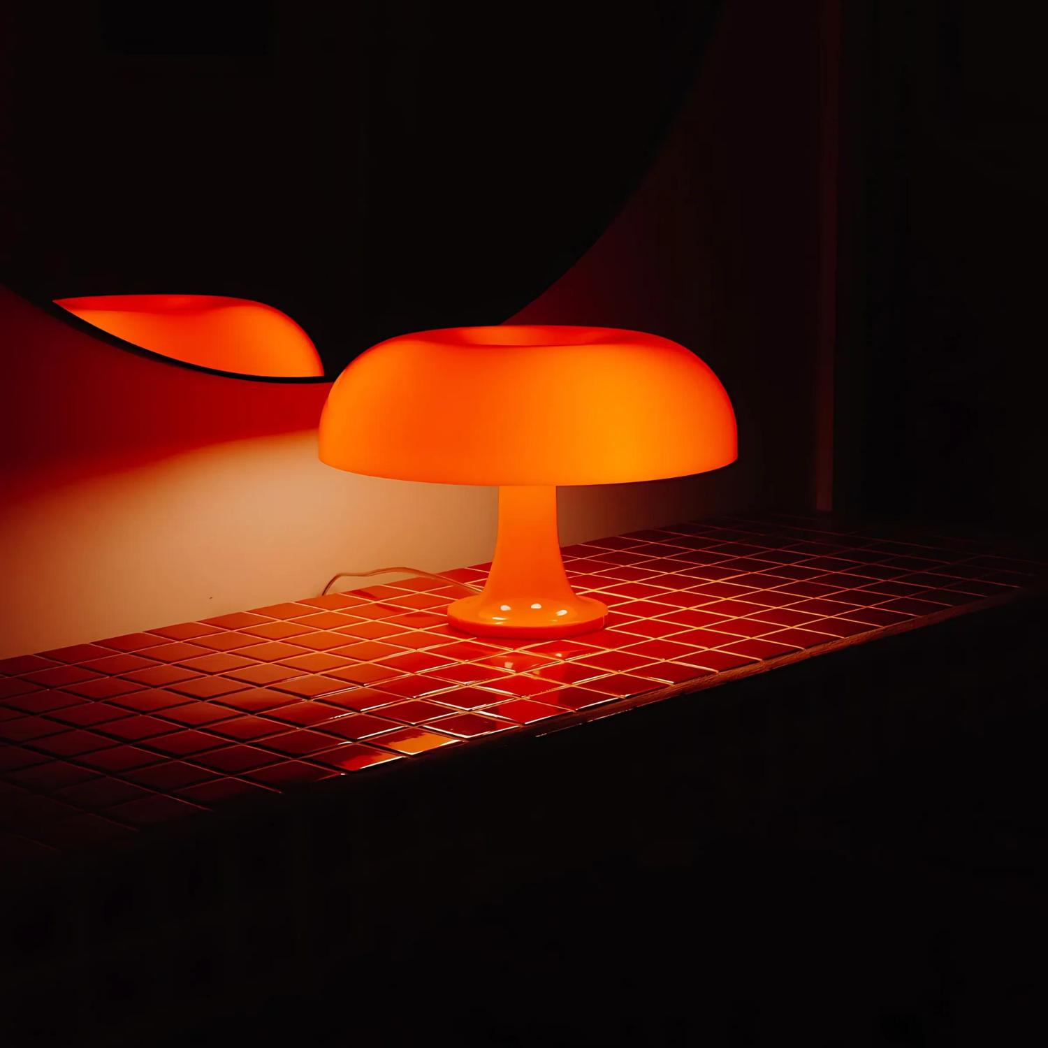 Lampe de table en forme de champignon huître