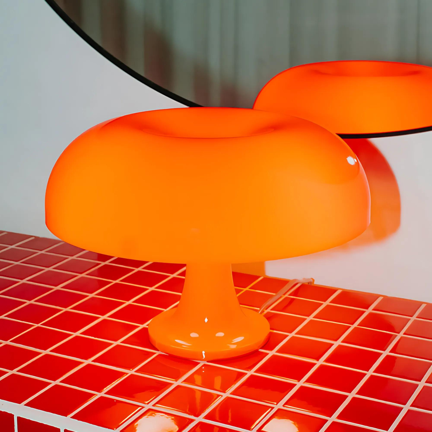 Lampe de table en forme de champignon huître