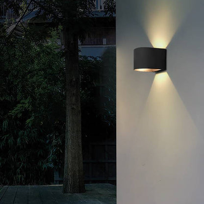 Lampe extérieure étanche IP65 résistante aux intempéries en cylindre noir