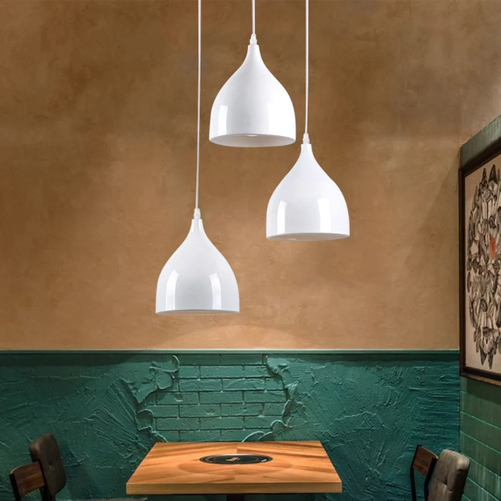 Le lampadaire industriel en forme de lustre