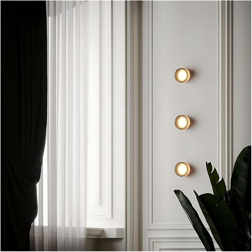 The Luminous Aluminium Wall Light