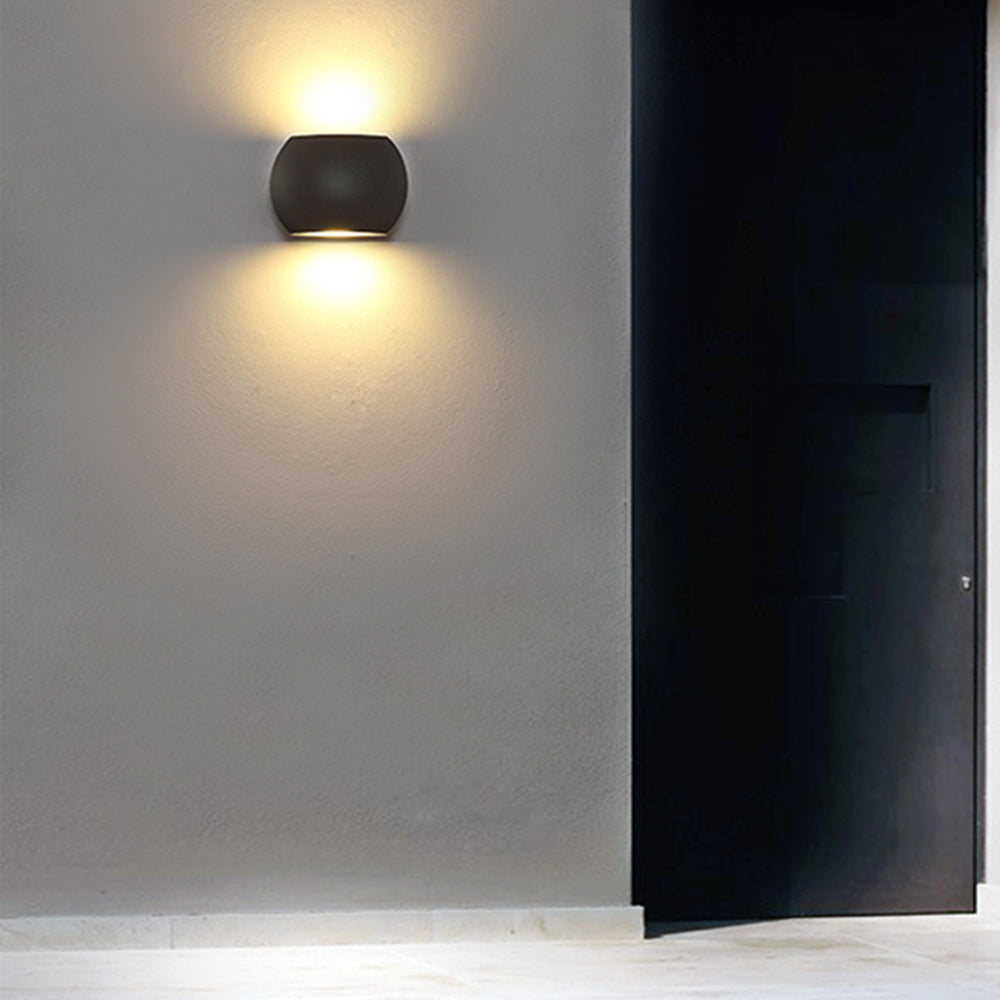 Minimalist Geometric  IP65 Waterproof Outdoor Wall Lamp