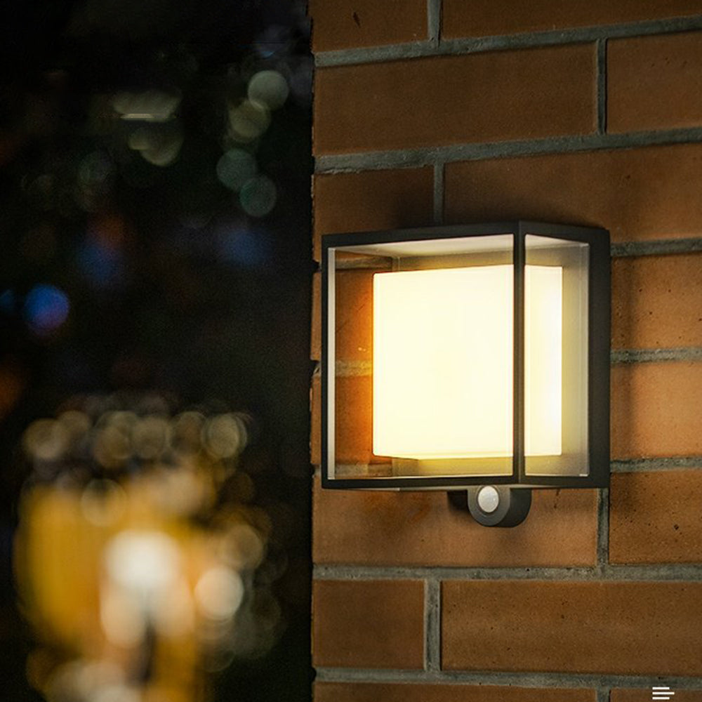 Lampada da parete esterna moderna rettangolare in acrilico con sensore, alimentata a energia solare, impermeabile IP65