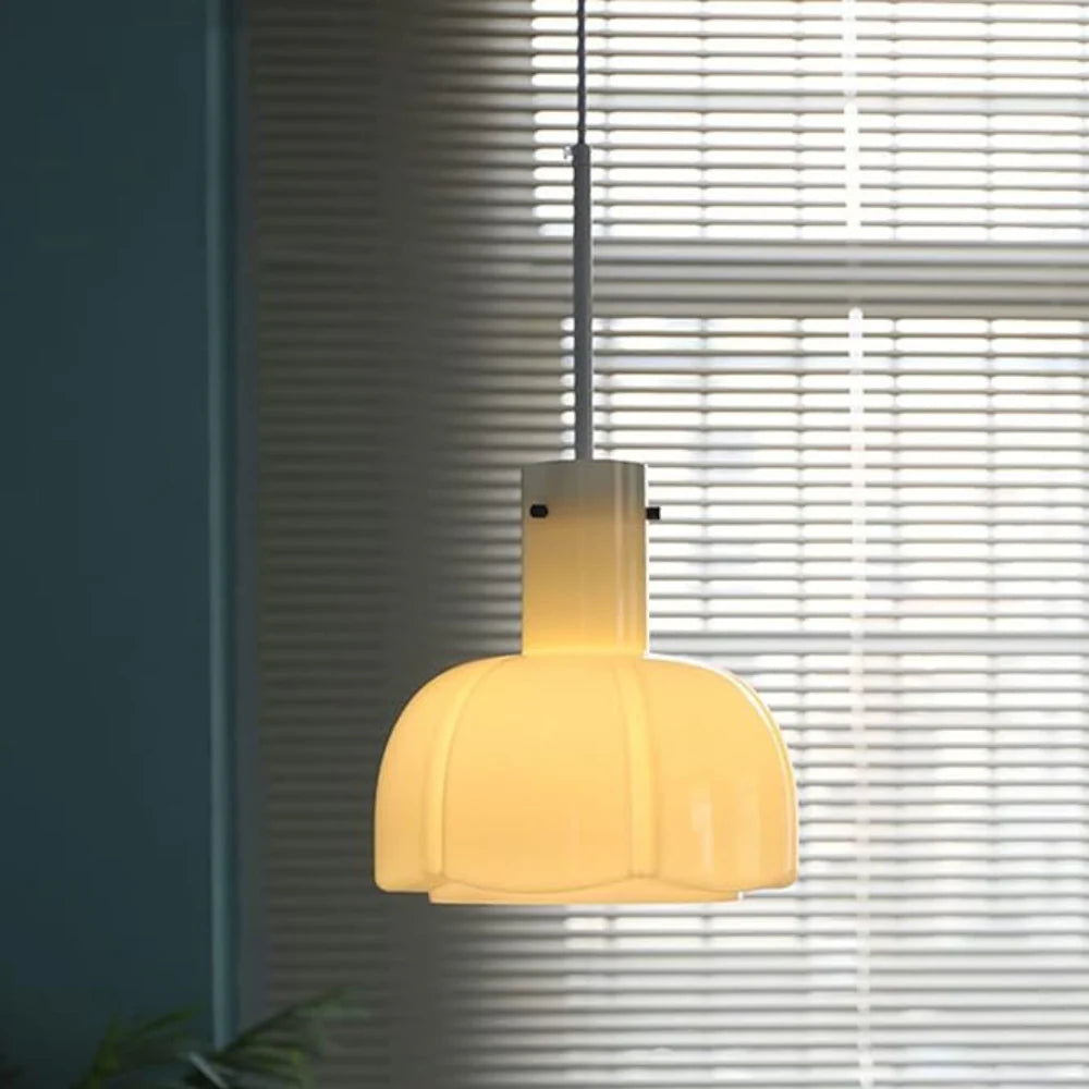 Radiance of Eloise Pendant Lamp