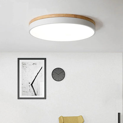 La lampe de plafond scandinave naturelle