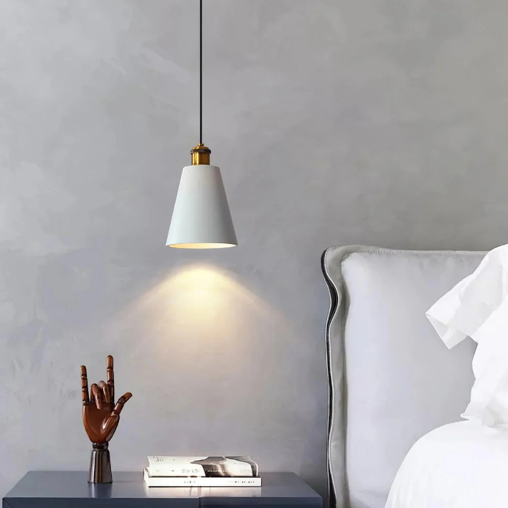 La lampe de plafond scandinave raffinée