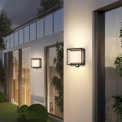 Lámpara de pared exterior solar moderna rectangular de acrílico con sensor, impermeable IP65