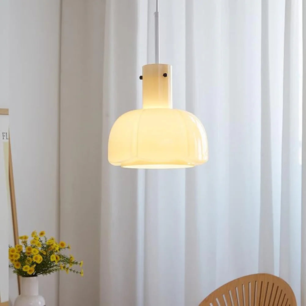 Radiance of Eloise Pendant Lamp