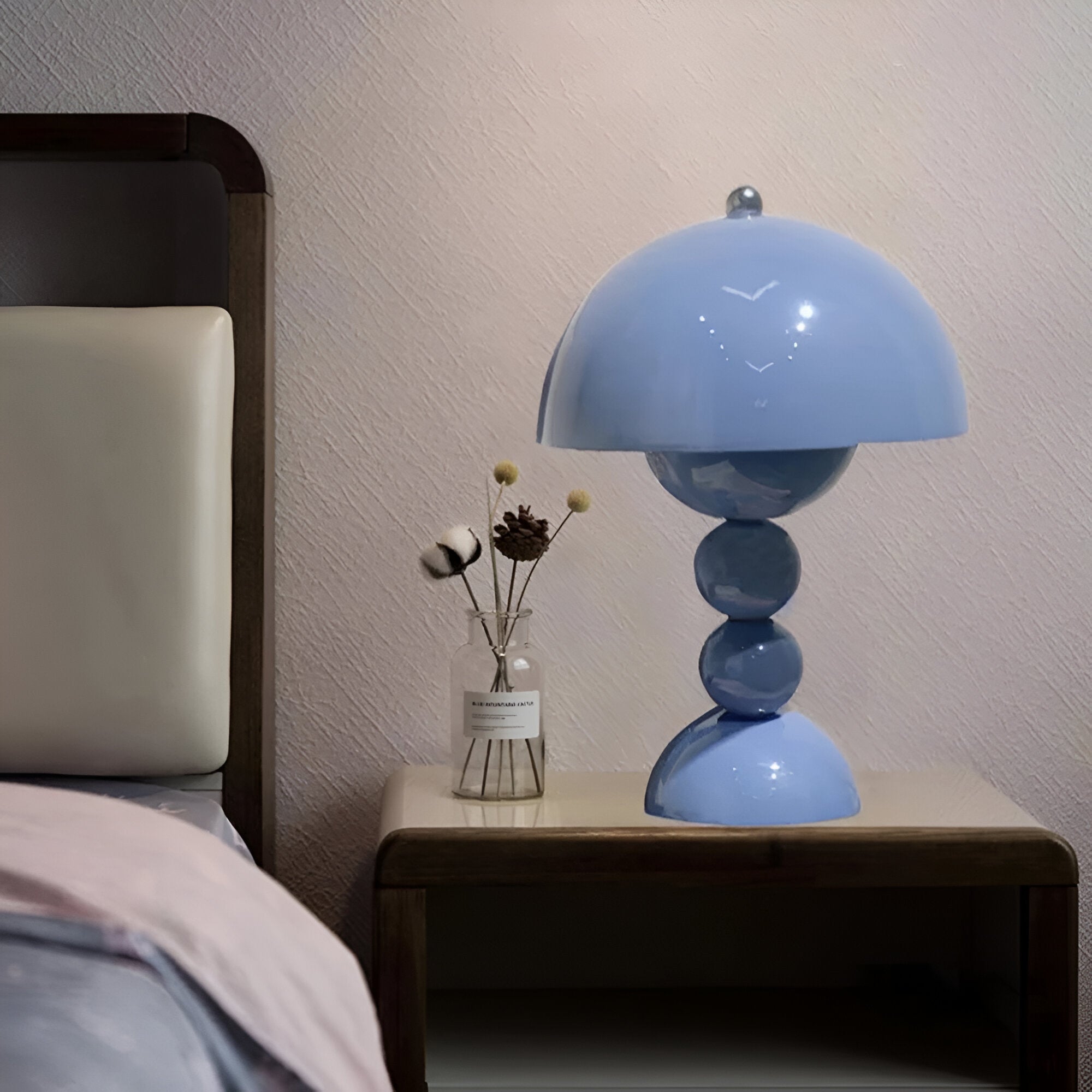 The Nordic Bud Wireless Table Lamp