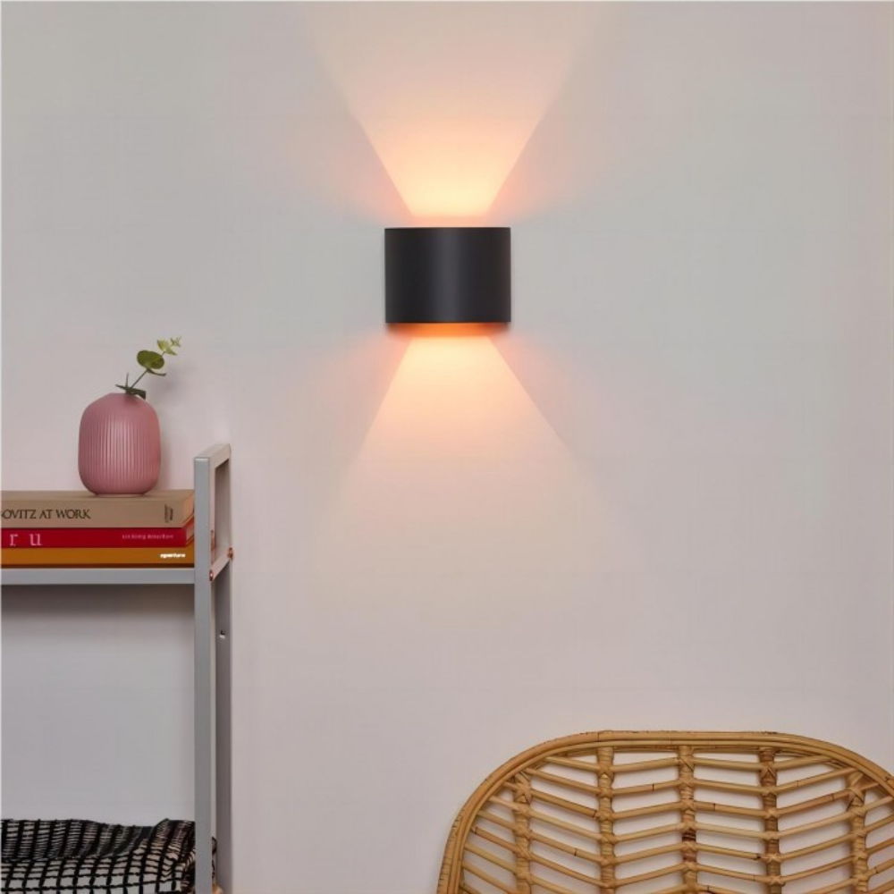 The Minimalist Cube Wall Lamp