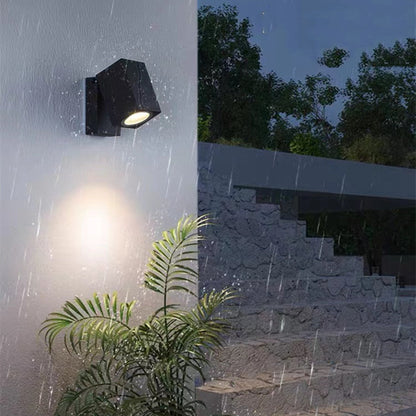 Outdoor Rotatable Metal Spotlight Wall Lamp