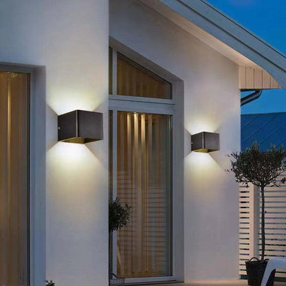 Modern Adjustable Square LED Outdoor Wall Lamp