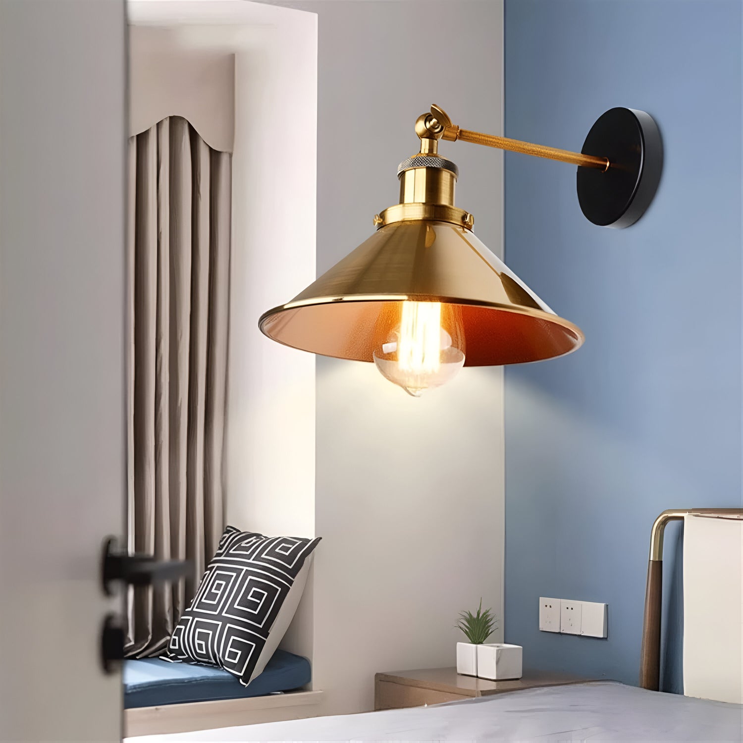 Retro Industrial Style Metal Saucer Shade Wall Lamp