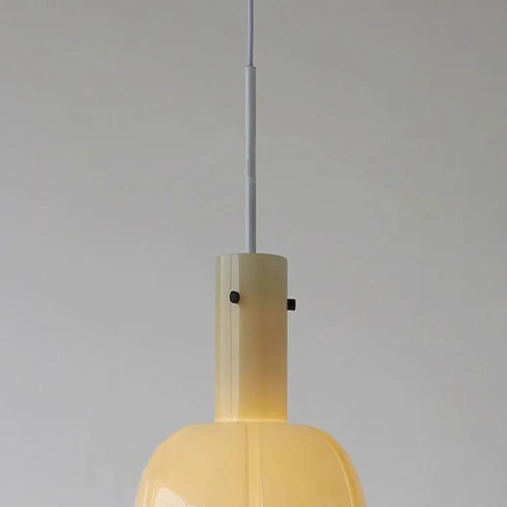 Radiance of Eloise Pendant Lamp