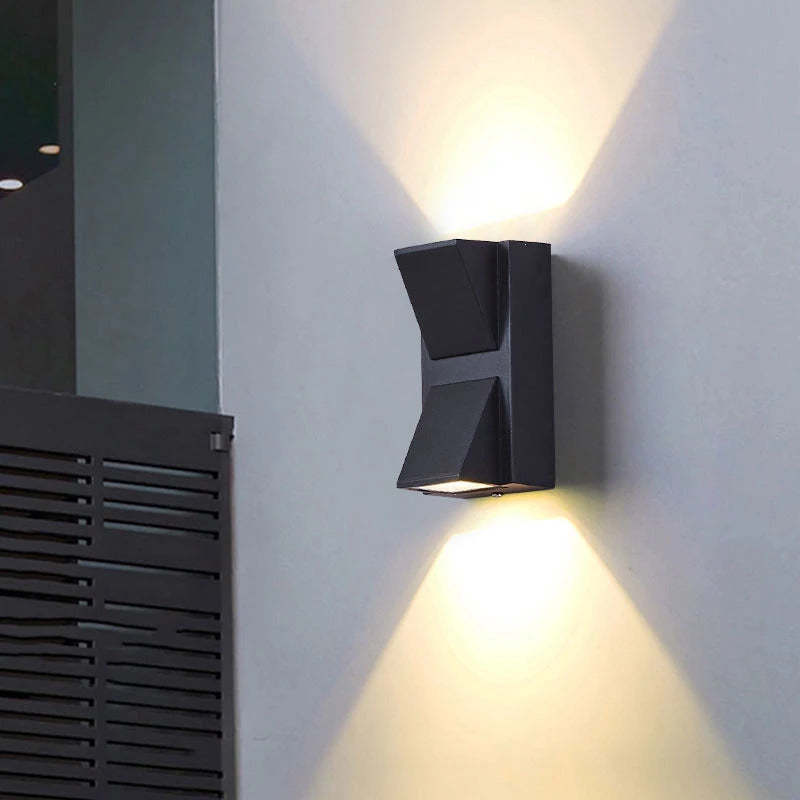 Lámpara de pared exterior LED moderna, duradera y a prueba de agua IP65