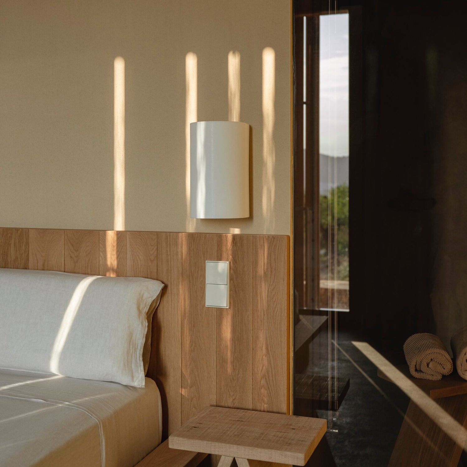 Zenform Glow Japanese Wabi-Sabi Fabric Wall Lamp