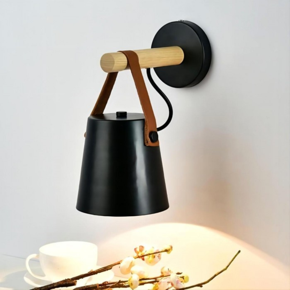 Pure Scandinavian Wall Lamp – Elegant Wood