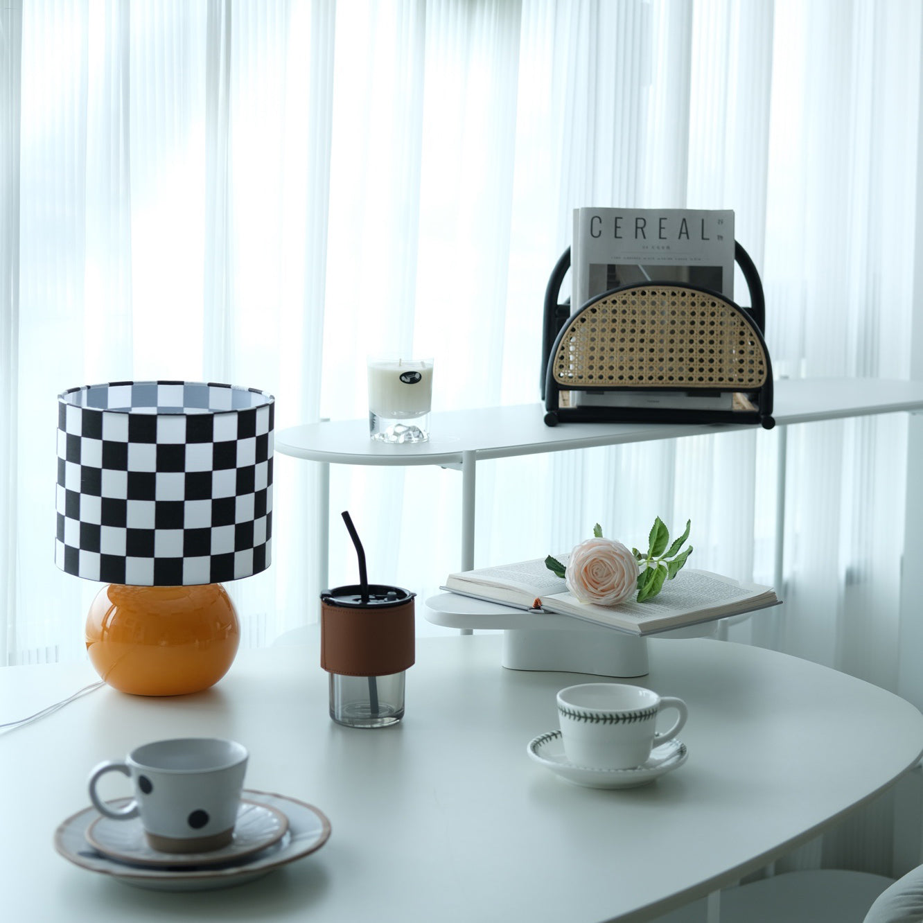 Classic Checkerboard Glass Table Lamp