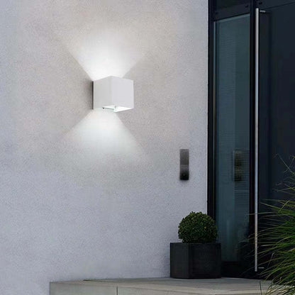 Lámpara de pared exterior LED cuadrada ajustable moderna