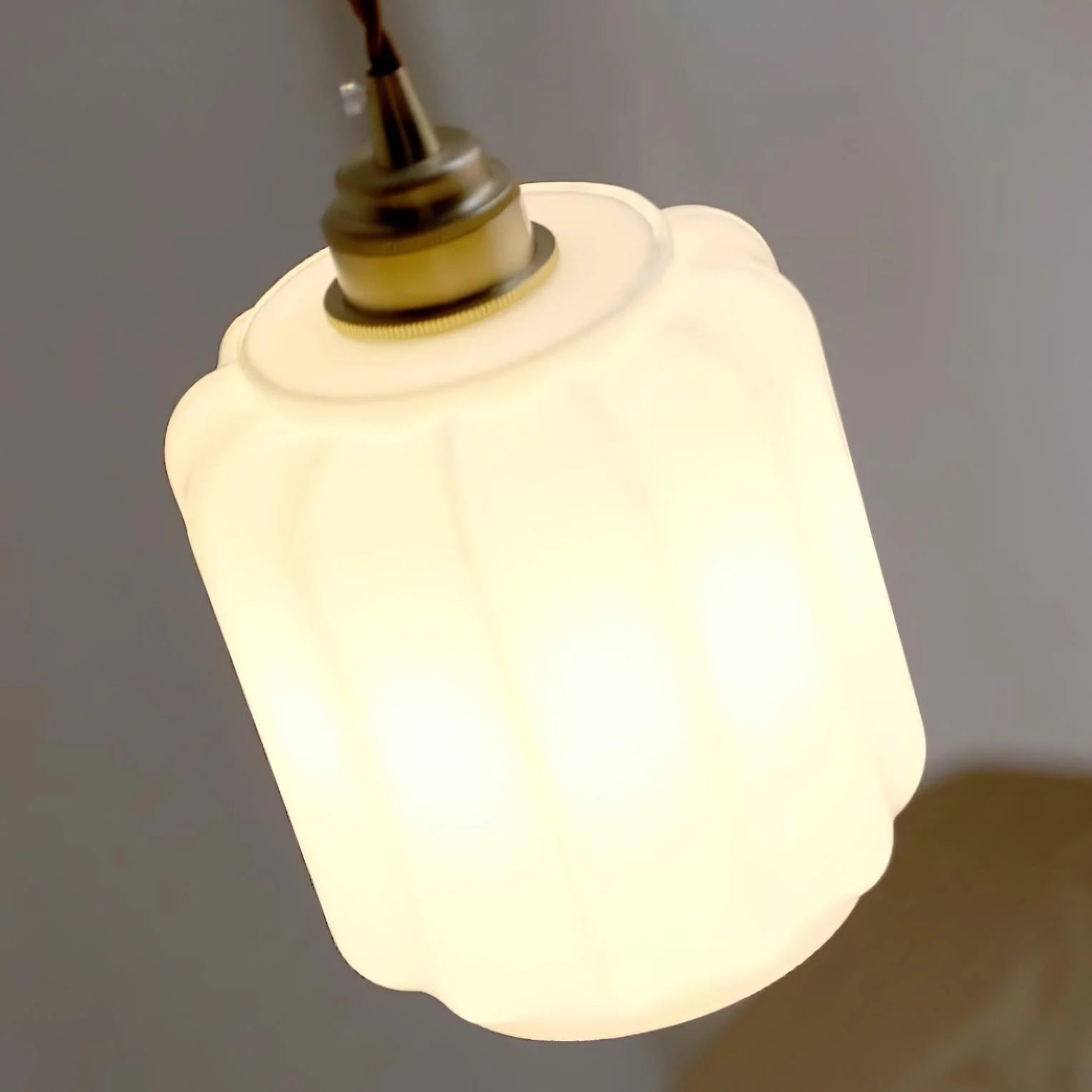 Aurelia Vintage Retro White Jade Glass Pendant Light