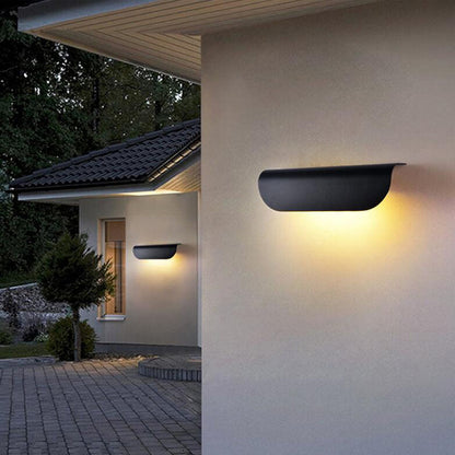 Luz de pared exterior curva moderna e impermeable