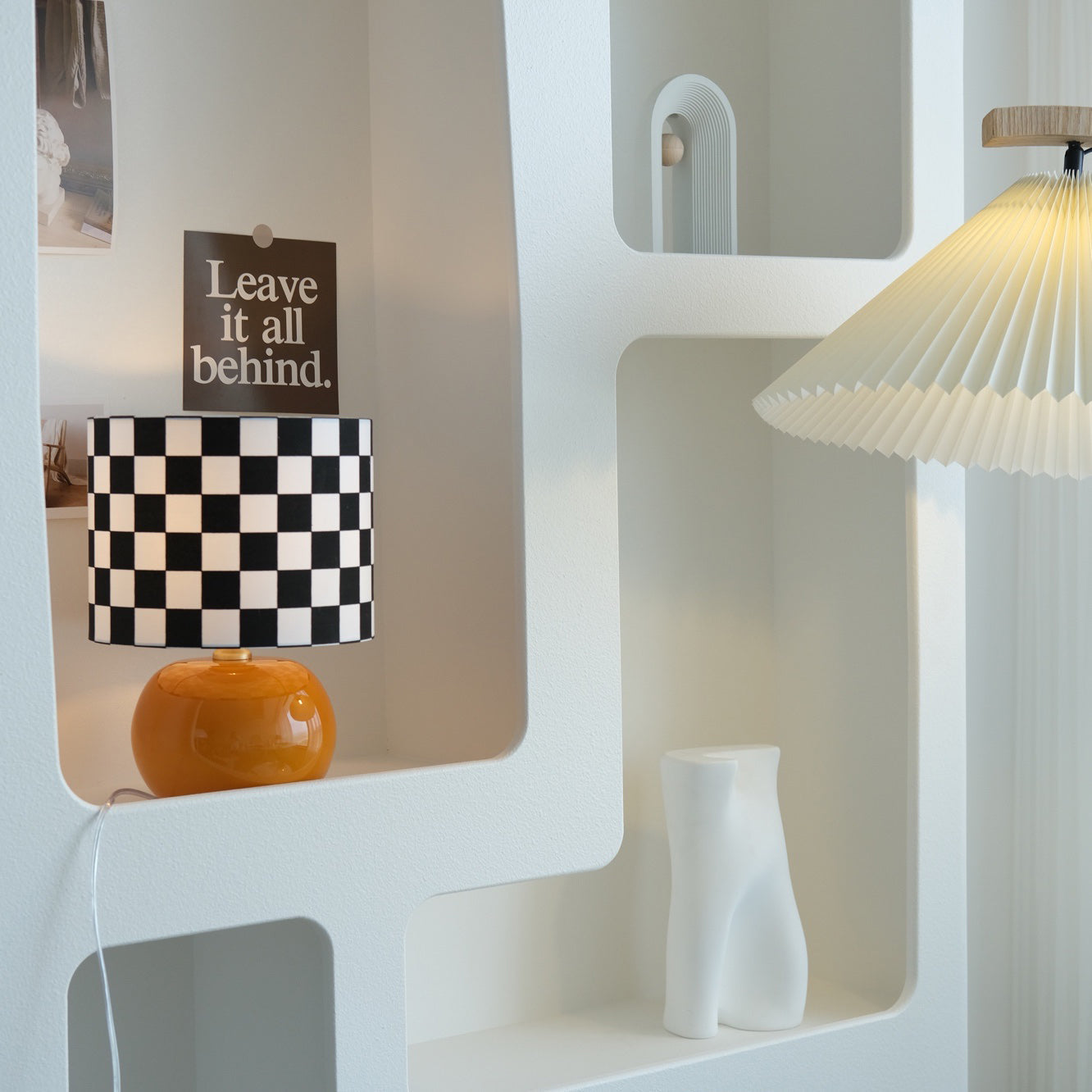 Classic Checkerboard Glass Table Lamp