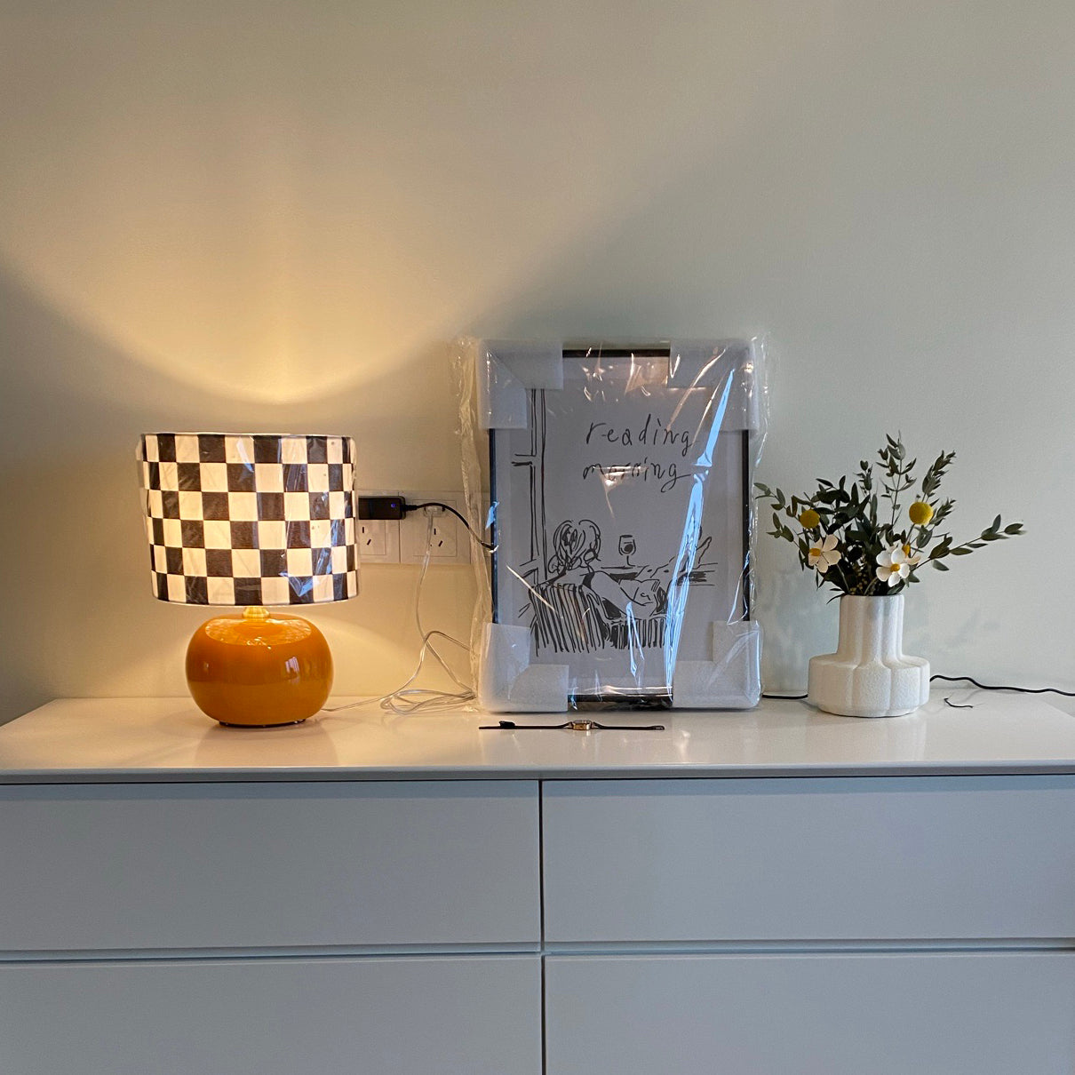 Classic Checkerboard Glass Table Lamp