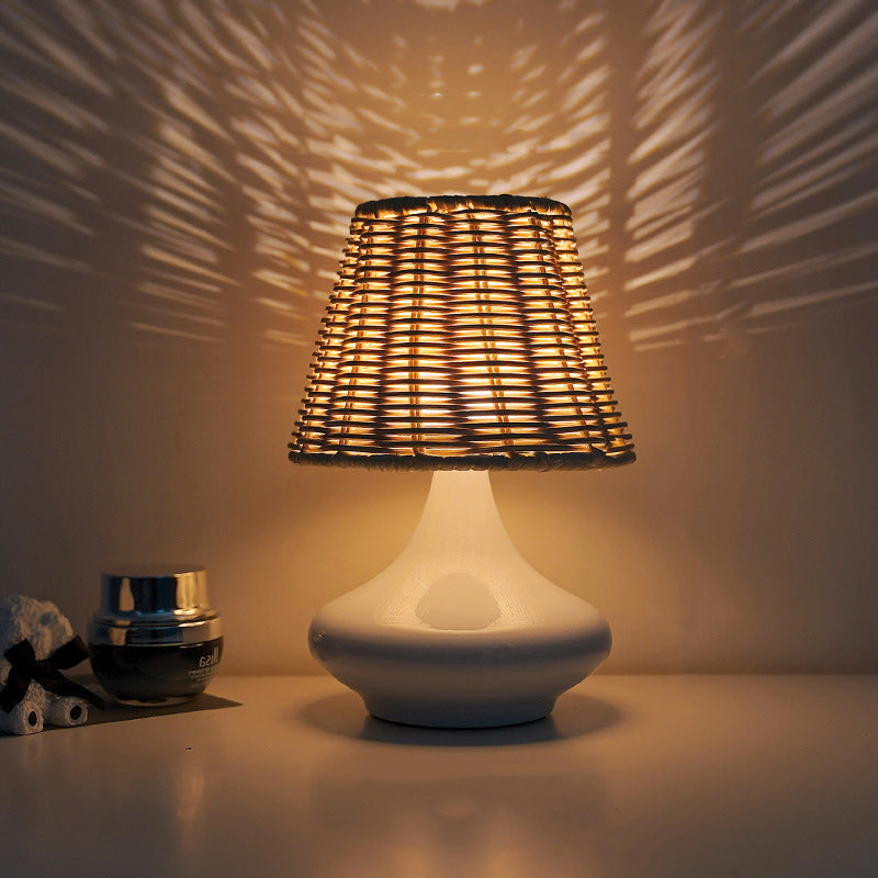 Simplicity Rattan Webstuhl Schirm Tischlampe