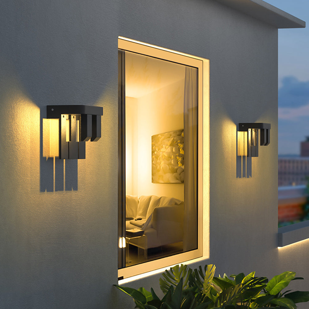 Solar Outdoor Garden Yard Wall Lamp