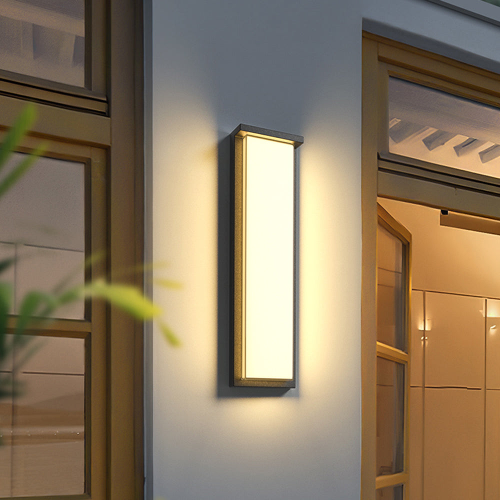 Waterproof Rectangular Metal Outdoor Wall Lamp