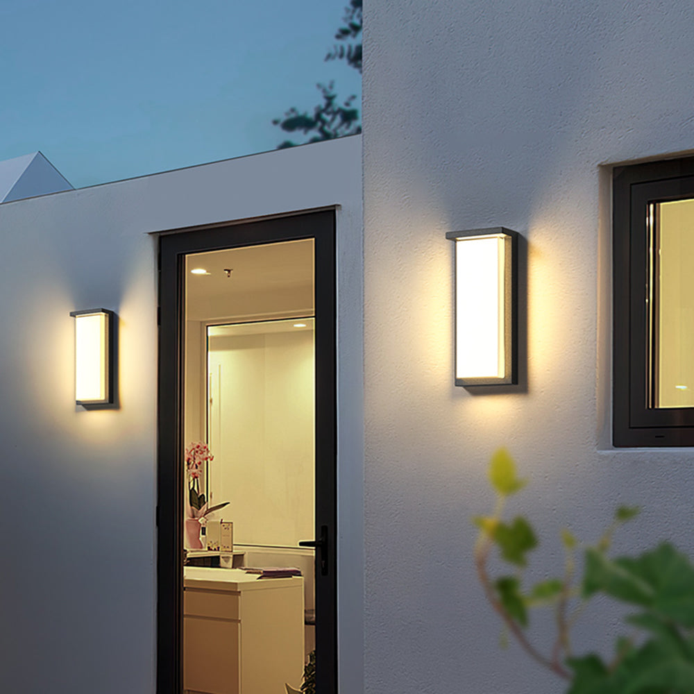 Waterproof Rectangular Metal Outdoor Wall Lamp