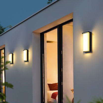 Waterproof Rectangular Metal Outdoor Wall Lamp