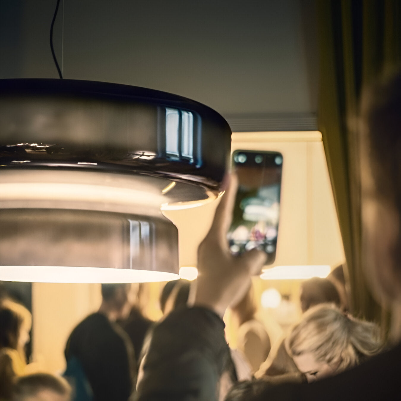 Bohemian Style Colored Glass Vicenta Pendant Light