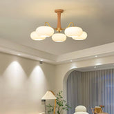 Kaki chandelier in a calm neutral lounge