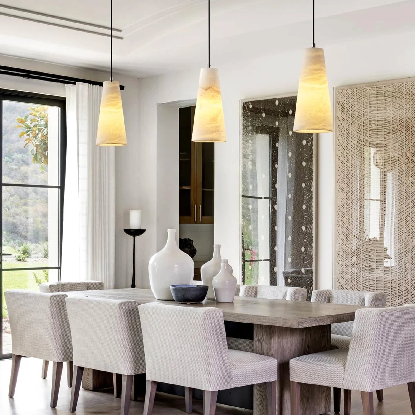 Aurora Pillar Alabaster Pendant Light