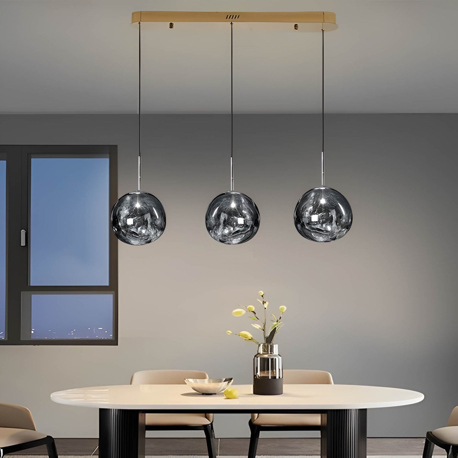 Luna Resin Pendant Lamp