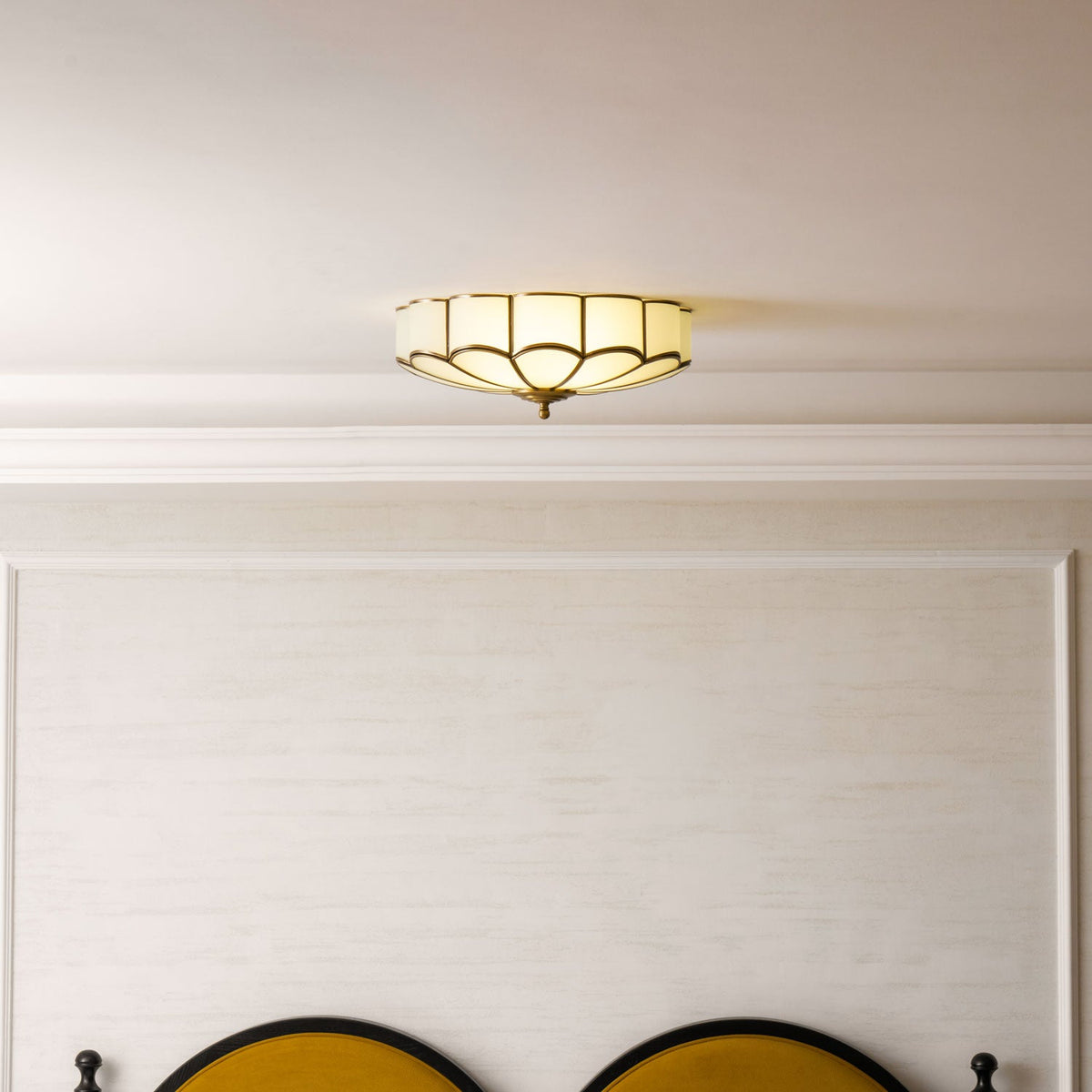 Silunavo Postmodern Flower Shape Ceiling Light
