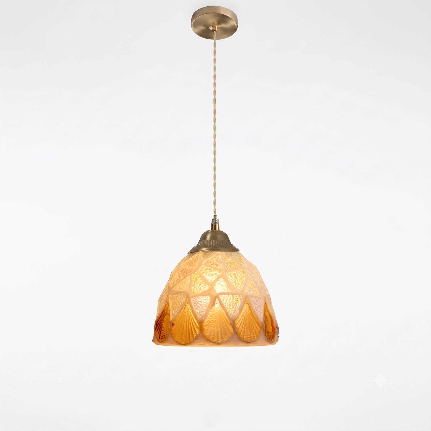Retro Colorful Natural Shell Handcrafted Brass Pendant Light
