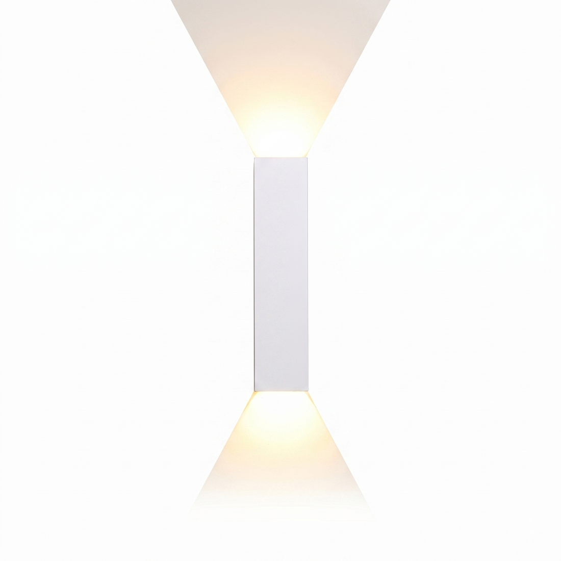 Arvid Nordic Aluminum Wall Light