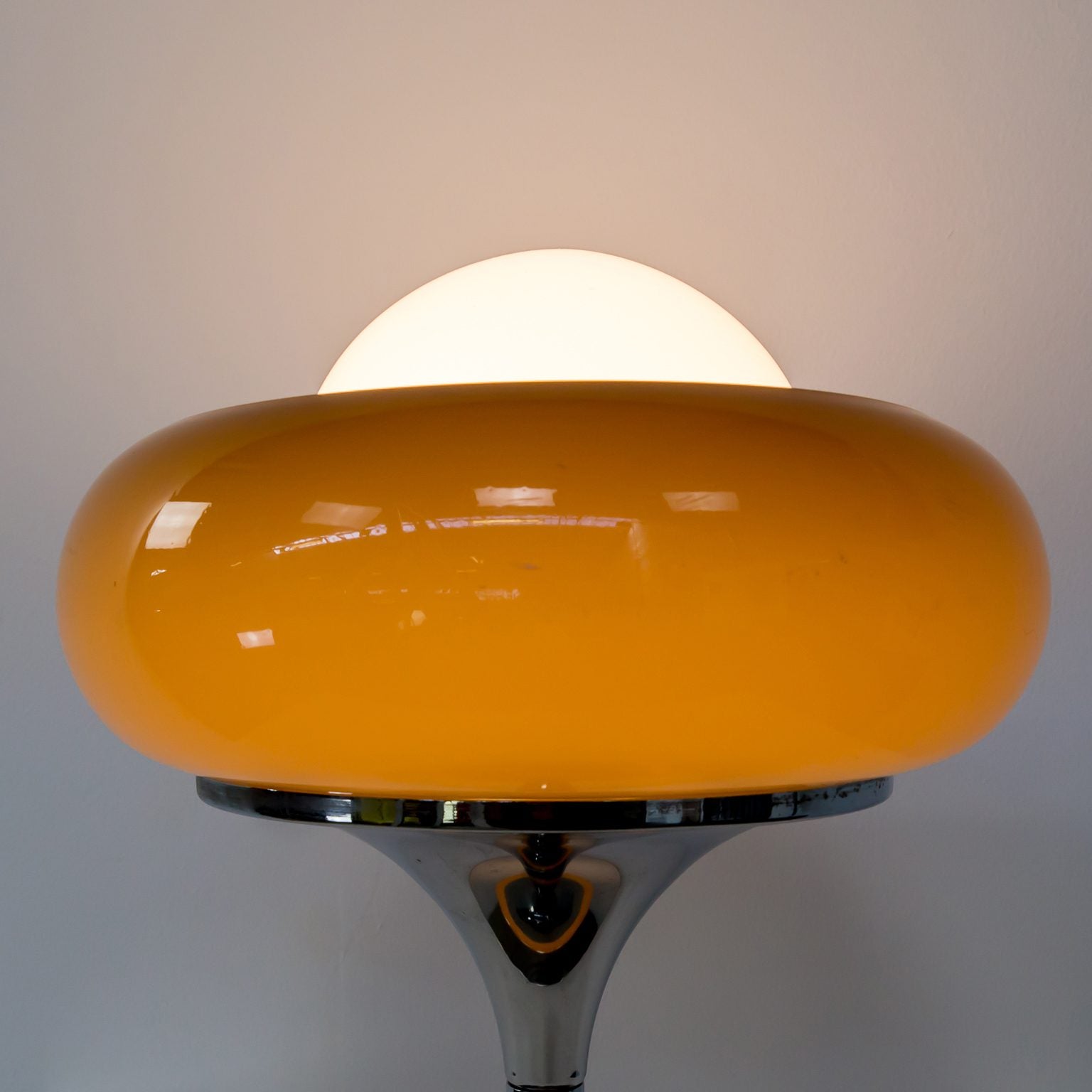 Torchis Table Lamp